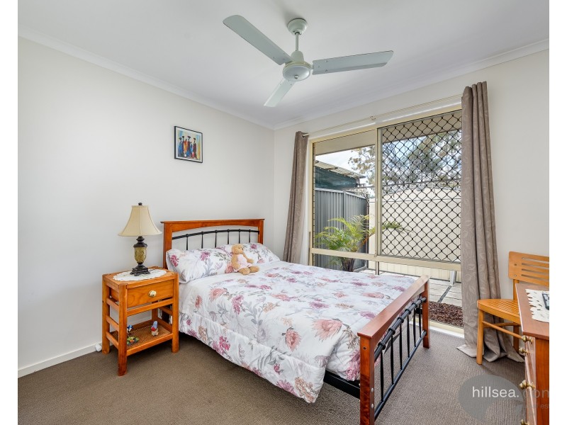 13/137 Olsen Avenue, Labrador QLD 4215
