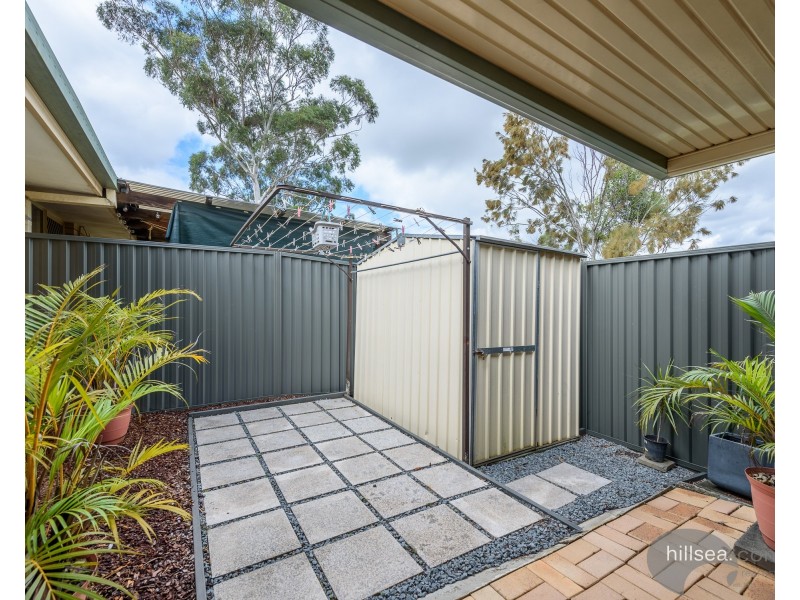 13/137 Olsen Avenue, Labrador QLD 4215