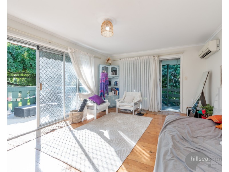 4/10 Tuesley Easement, Southport QLD 4215