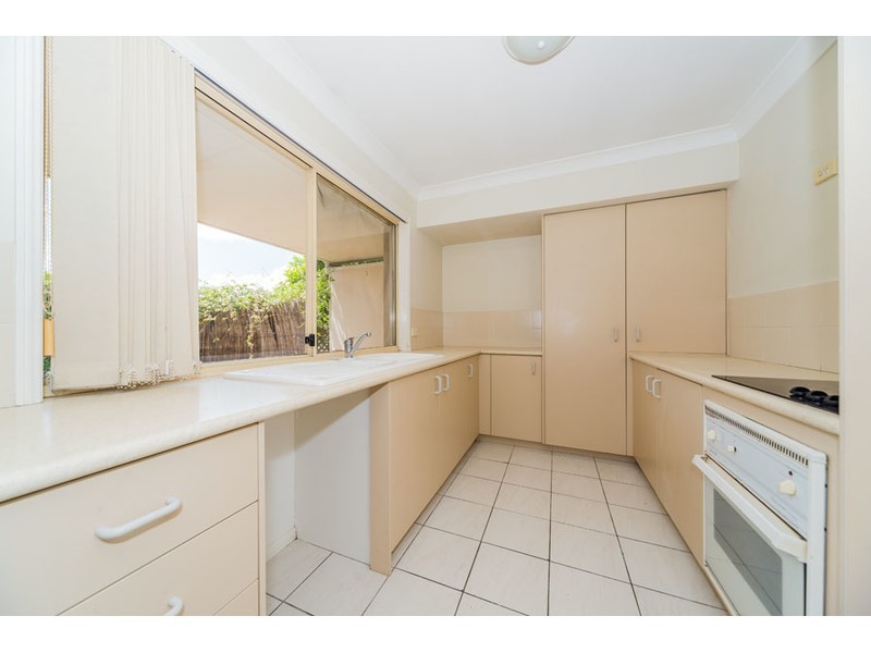 2 Drysdale Lane, Parkwood QLD 4214
