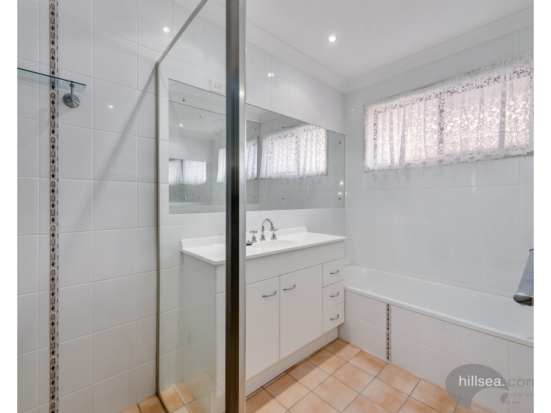 5/18 Madang Crescent, Runaway Bay QLD 4216