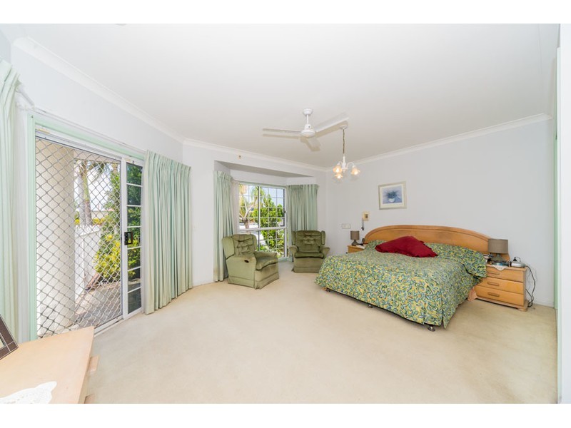 496 Oxley Drive, Runaway Bay QLD 4216