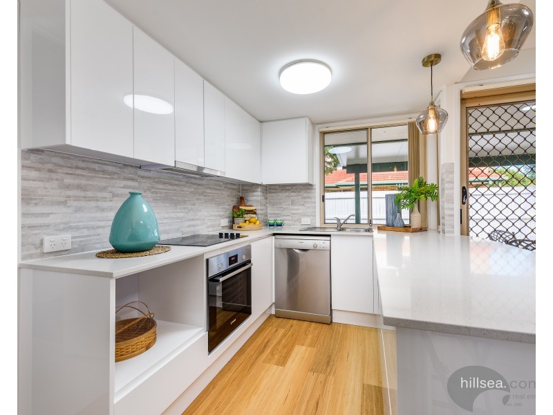 72/75 Brown Street, Labrador QLD 4215