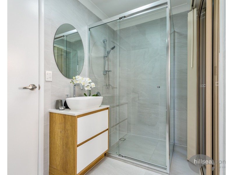 72/75 Brown Street, Labrador QLD 4215