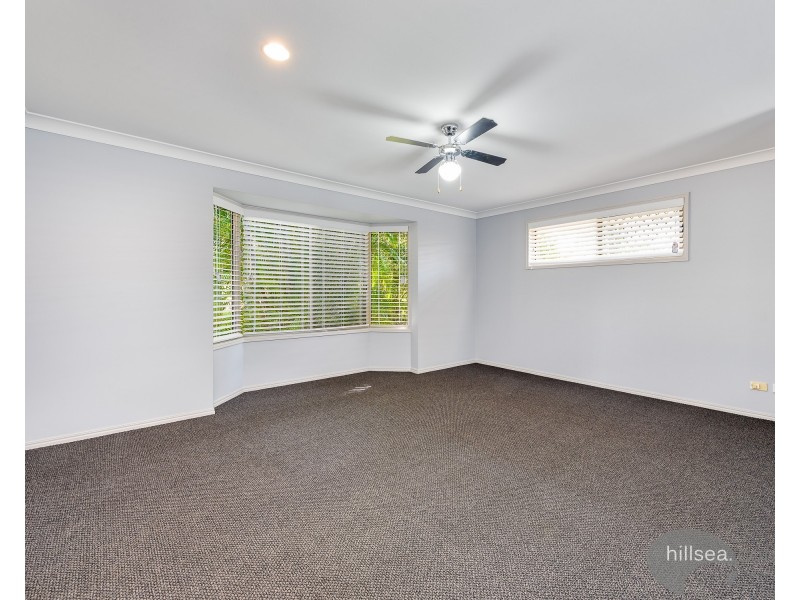 6 Chiffley Place, Arundel QLD 4214