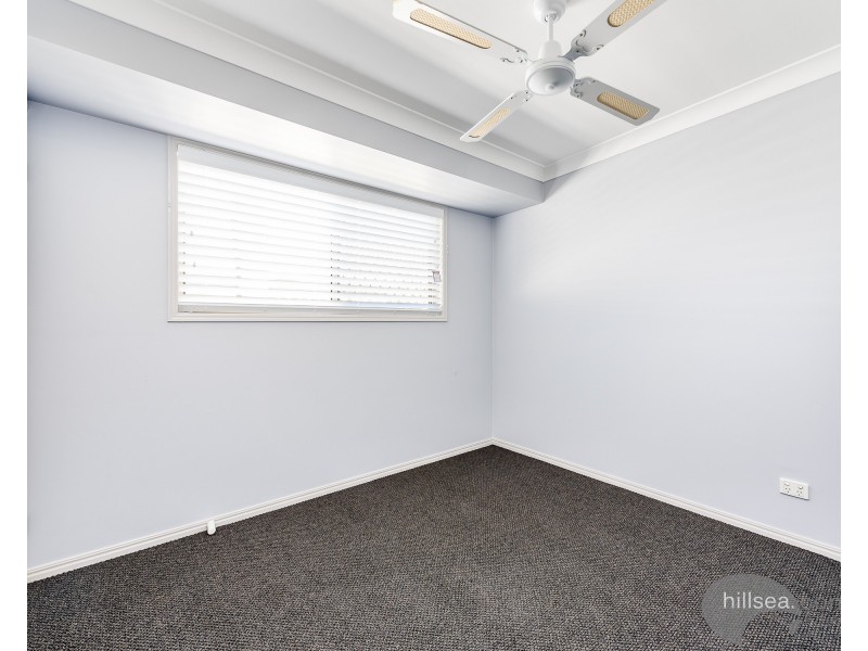 6 Chiffley Place, Arundel QLD 4214