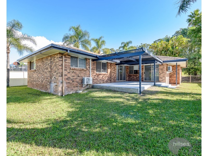 6 Chiffley Place, Arundel QLD 4214