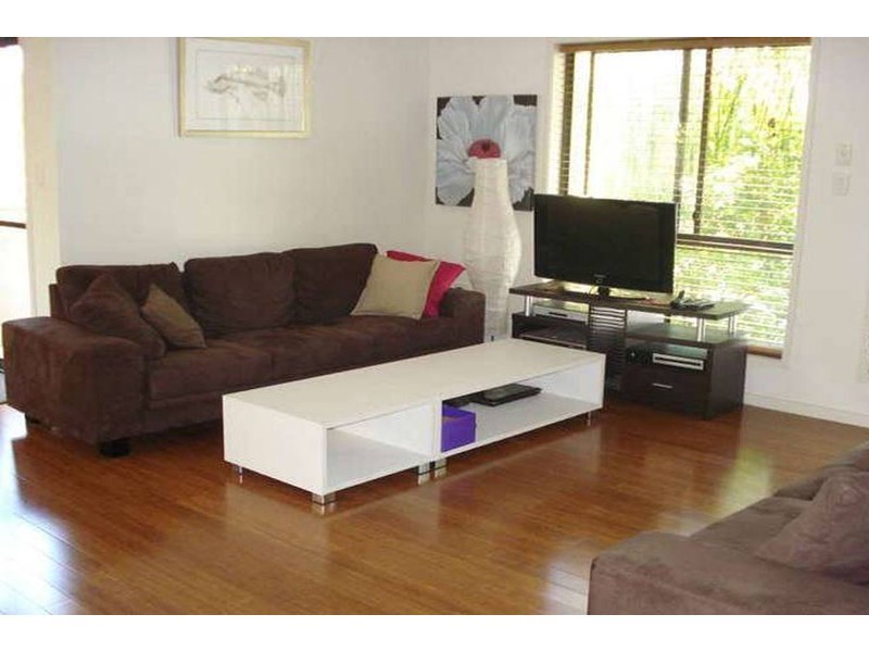 1/30 Broad Street, Labrador QLD 4215