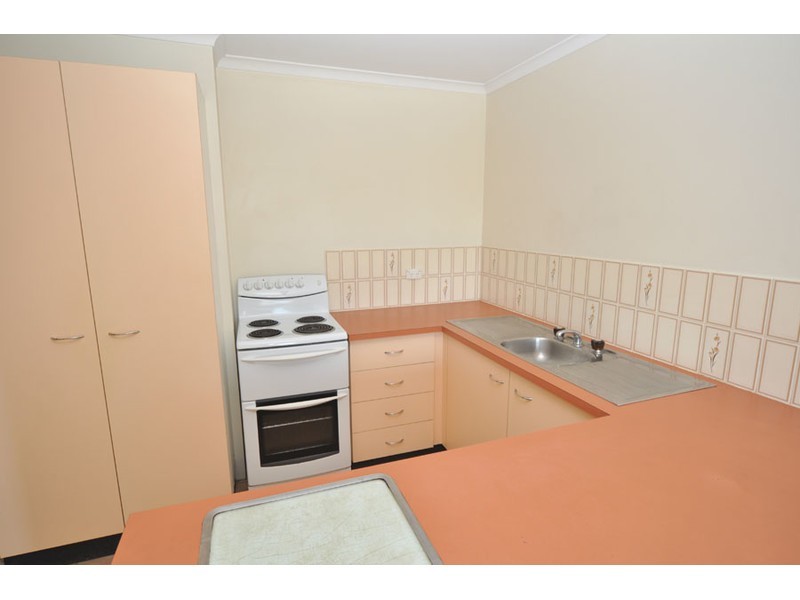 10/27 Whiting Street, Labrador QLD 4215