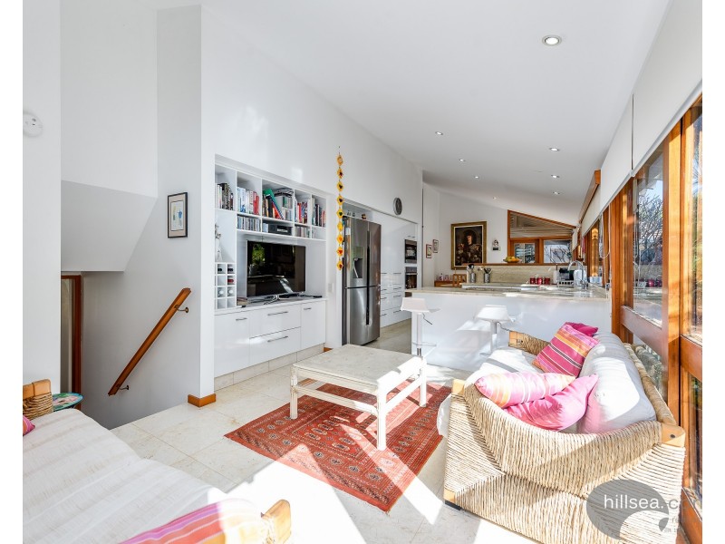 43 Jack Nicklaus Way, Parkwood QLD 4214