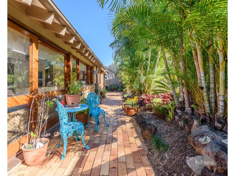 43 Jack Nicklaus Way, Parkwood QLD 4214