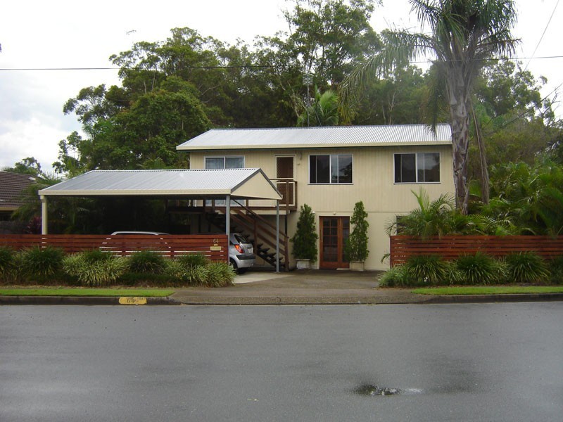 64 Usher Avenue, Labrador QLD 4215