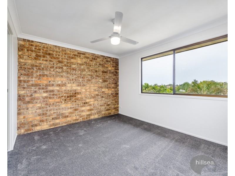 2/71 Olsen Avenue, Labrador QLD 4215
