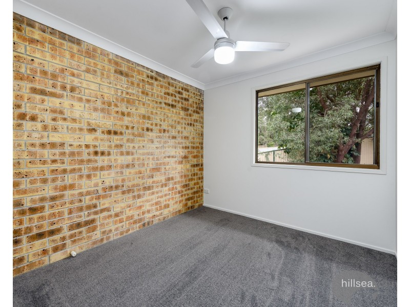 2/71 Olsen Avenue, Labrador QLD 4215