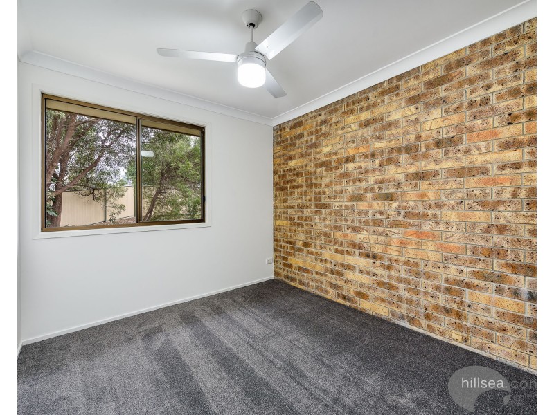 2/71 Olsen Avenue, Labrador QLD 4215