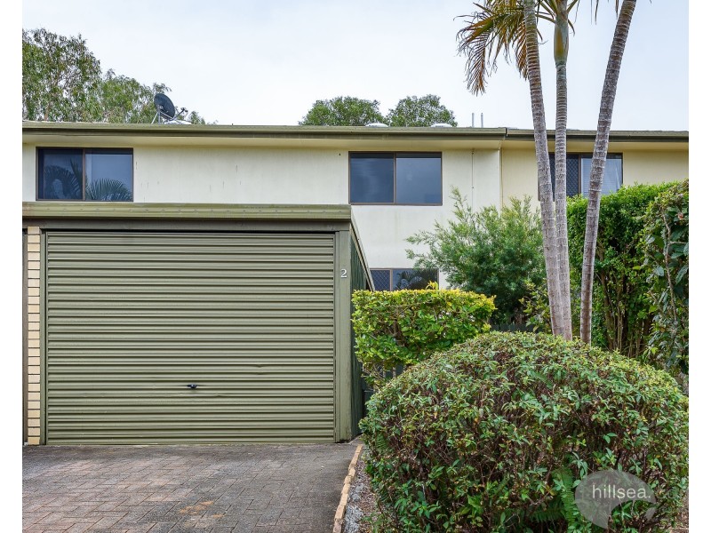 2/71 Olsen Avenue, Labrador QLD 4215