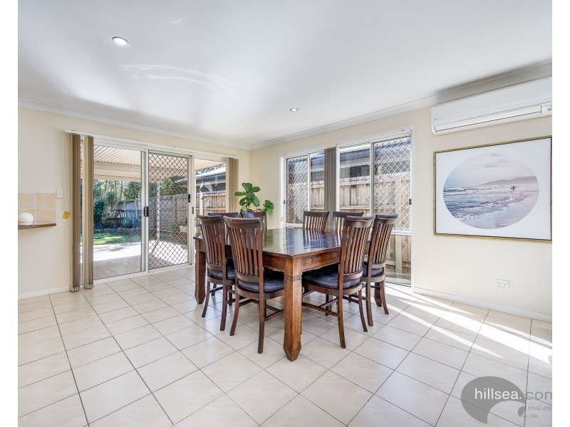 31 Zane Street, Molendinar QLD 4214