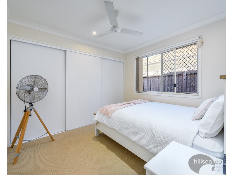 31 Zane Street, Molendinar QLD 4214