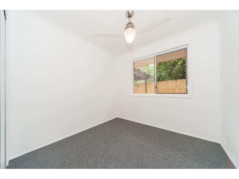 2/5 Universal Street, Oxenford QLD 4210