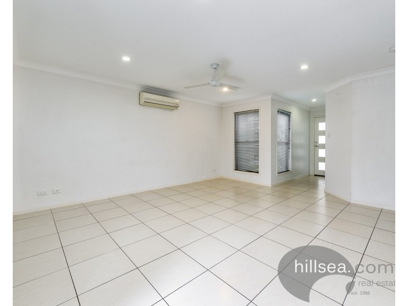 4/49 Usher Avenue, Labrador QLD 4215