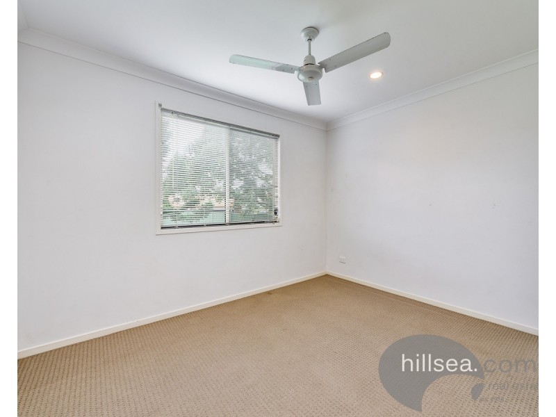 4/49 Usher Avenue, Labrador QLD 4215