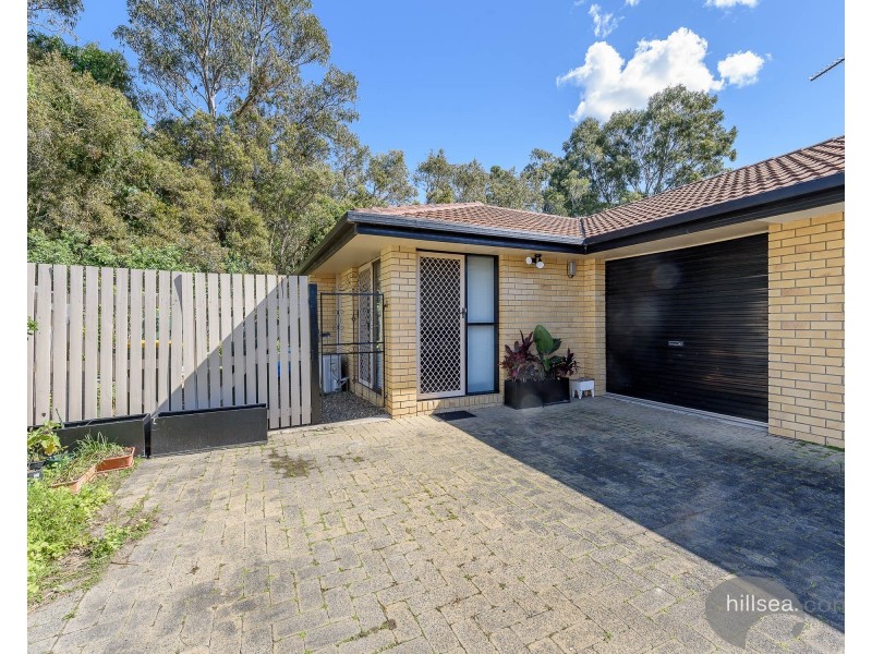 2/15 Telopea Street, Labrador QLD 4215