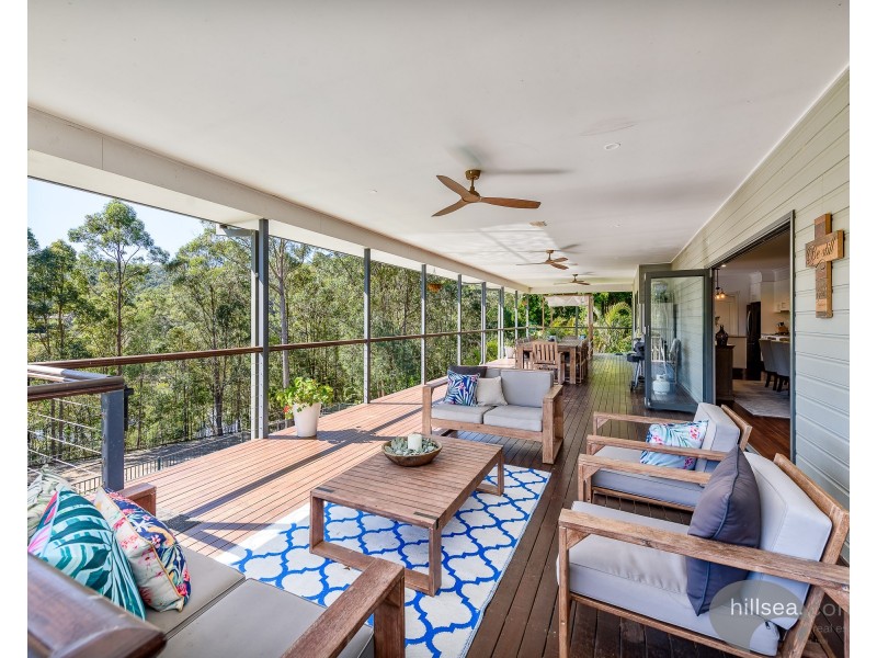 11 Tandou Court, Maudsland QLD 4210