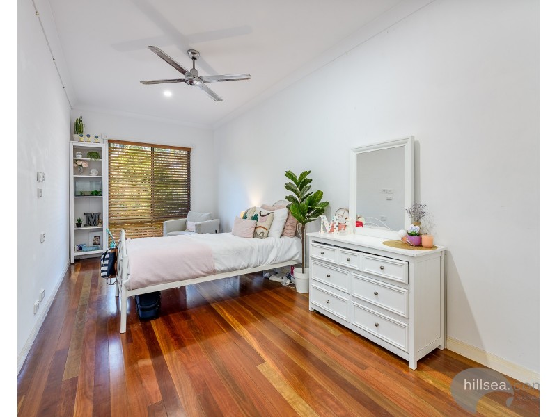 11 Tandou Court, Maudsland QLD 4210