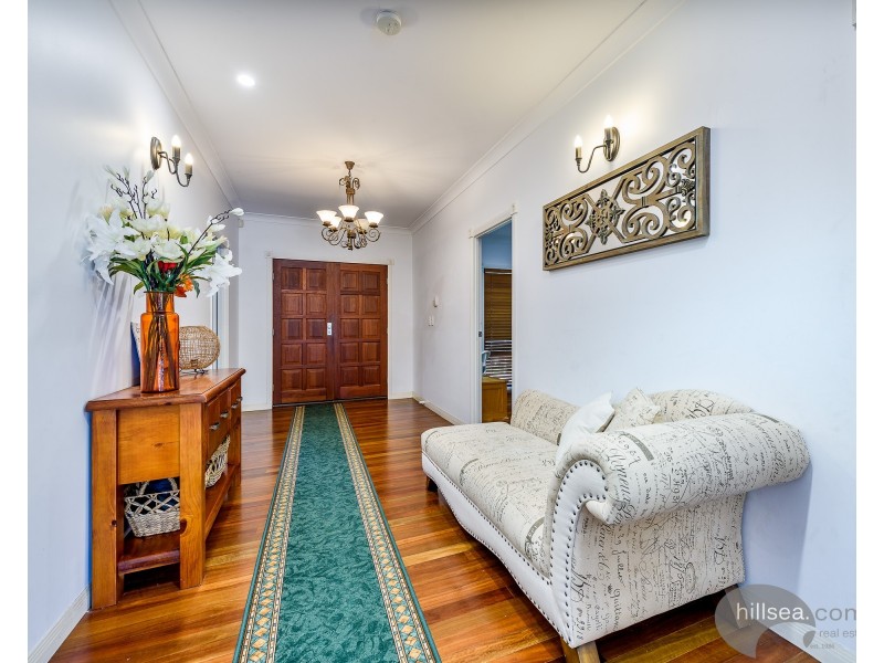 11 Tandou Court, Maudsland QLD 4210