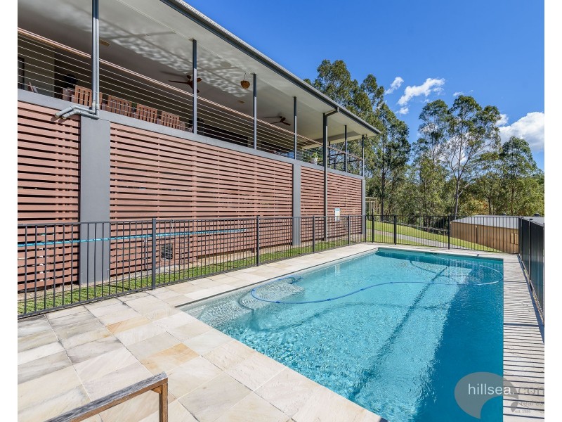 11 Tandou Court, Maudsland QLD 4210