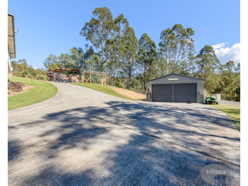 11 Tandou Court, Maudsland QLD 4210