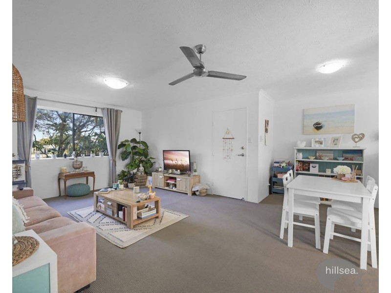 4/15 Huth Street, Labrador QLD 4215