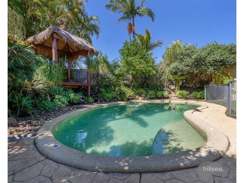 25 Cootharaba Drive, Helensvale QLD 4212