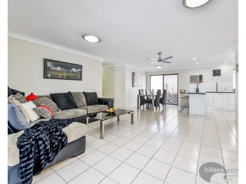 6 Lyons Court, Arundel QLD 4214