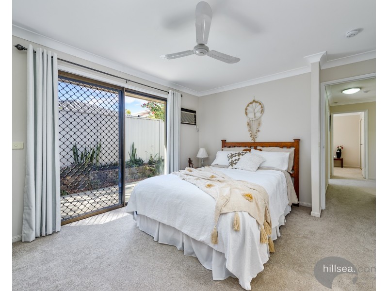 6 Lyons Court, Arundel QLD 4214
