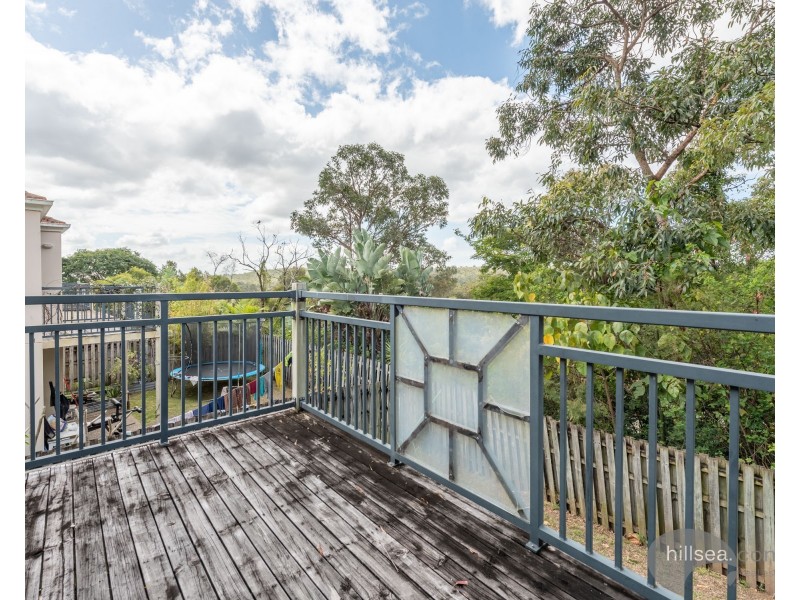 33/1 Hervey Street, Pacific Pines QLD 4211