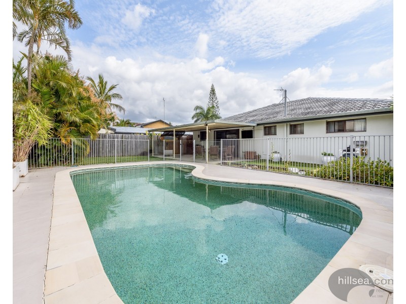 72 Poinsettia Avenue, Runaway Bay QLD 4216