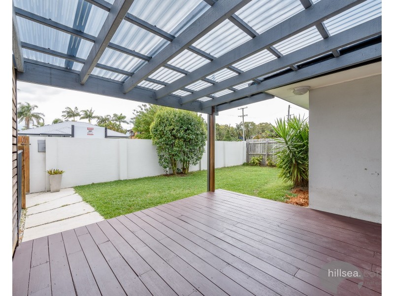 72 Poinsettia Avenue, Runaway Bay QLD 4216