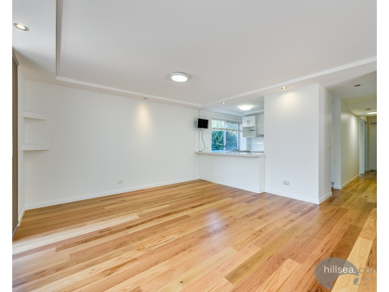 5/111 Frank Street, Labrador QLD 4215