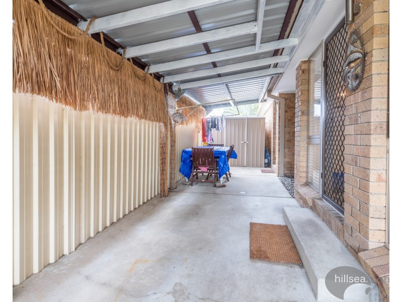 1/12 Avi Court, Labrador QLD 4215