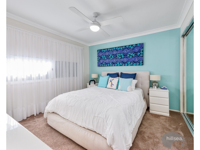 1/10 Stephanie Court, Labrador QLD 4215