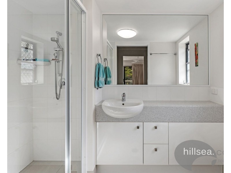 5/8-10 Ahern Street, Labrador QLD 4215