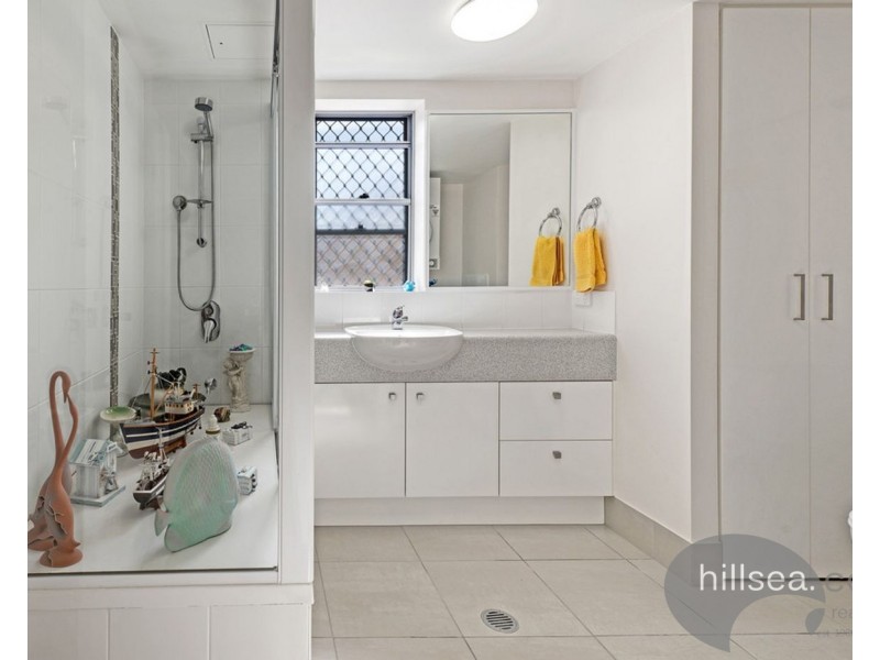 5/8-10 Ahern Street, Labrador QLD 4215