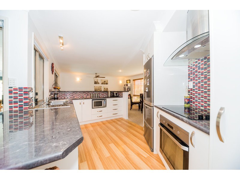 26 Masters Street, Arundel QLD 4214