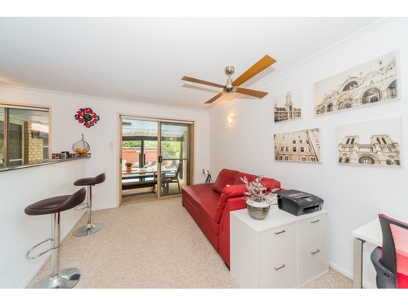 26 Masters Street, Arundel QLD 4214