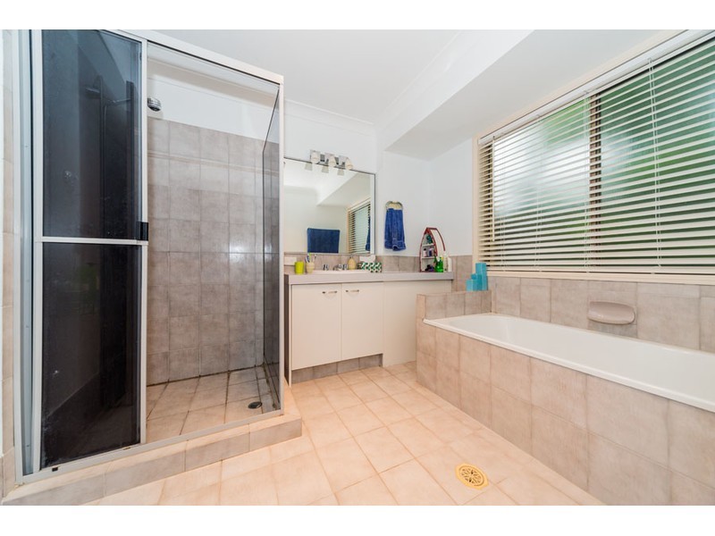 26 Masters Street, Arundel QLD 4214