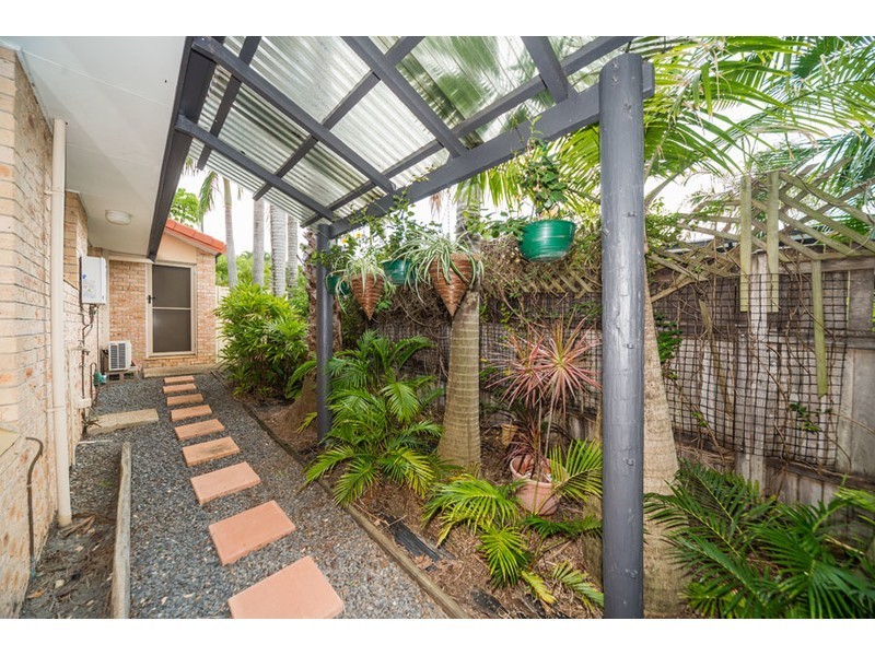 26 Masters Street, Arundel QLD 4214