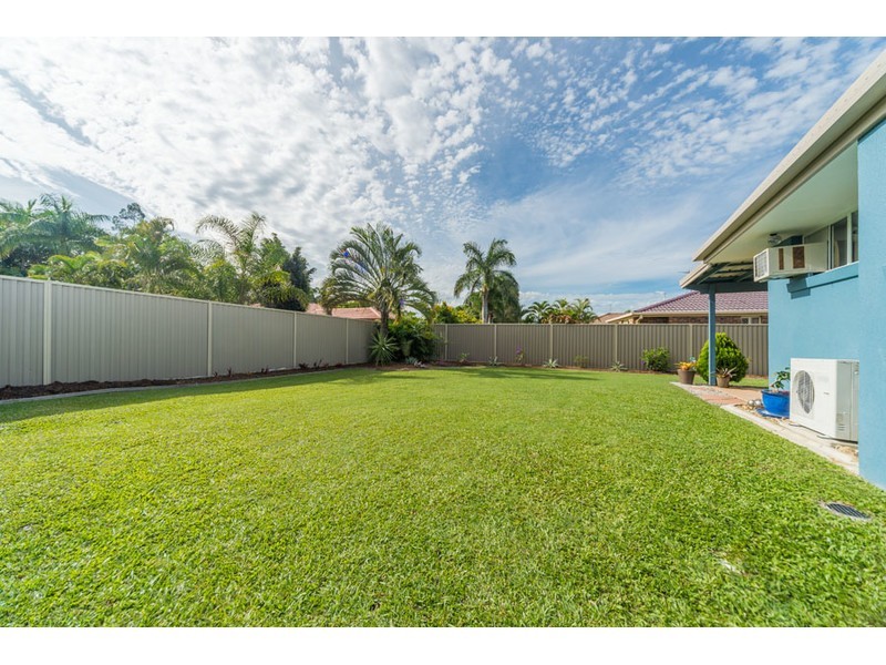 50 Allied Drive, Arundel QLD 4214