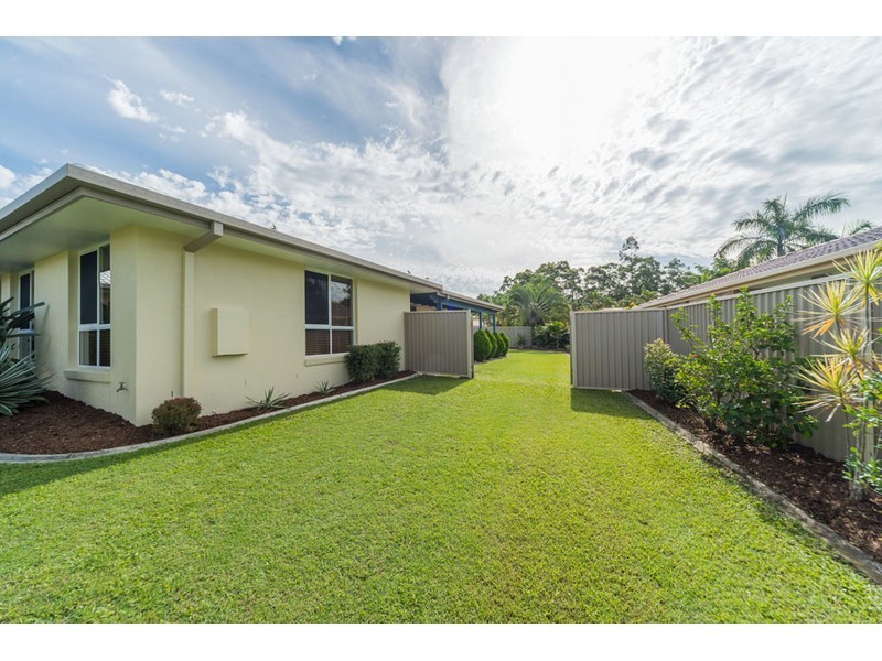 50 Allied Drive, Arundel QLD 4214