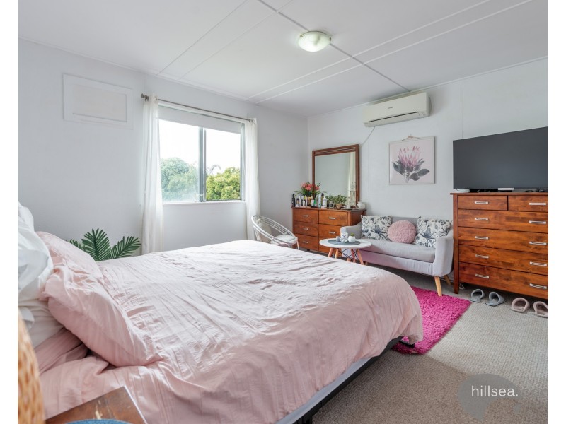 94 Robert Street, Labrador QLD 4215